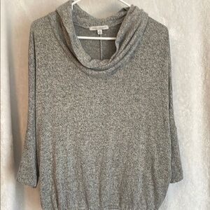 Green Envelope Size M Women’s Gray Cowl Neck Sweater